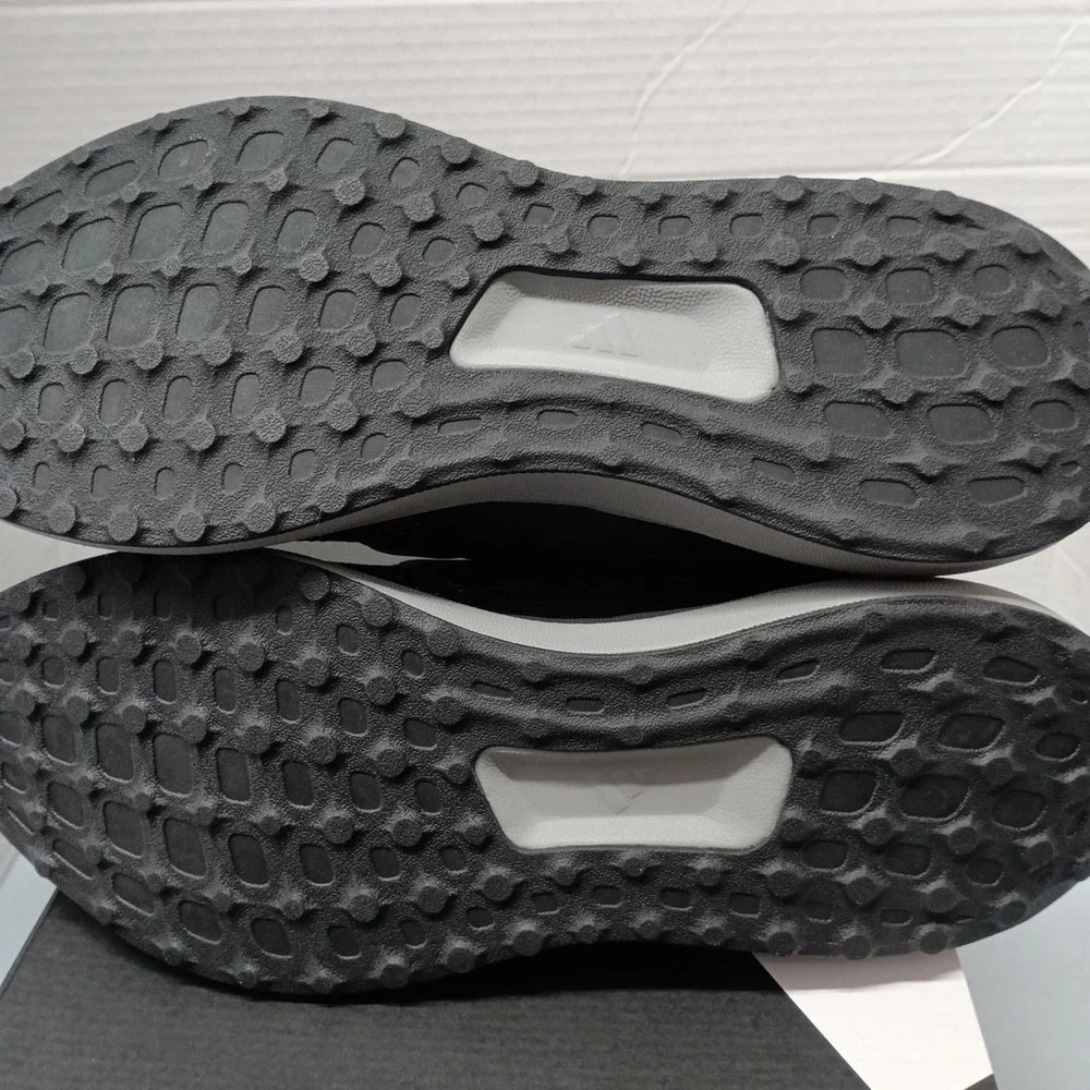 Adidas Ultradream DNA Men 10.5 Sneakers Shoes Athletic Running Black Gray JP7690